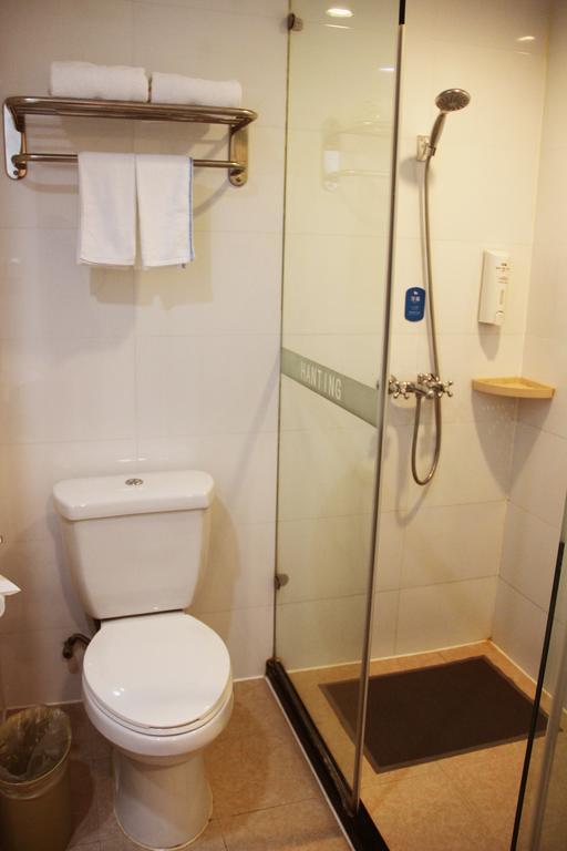 Hanting Hotel Changchun Qimao City Room photo